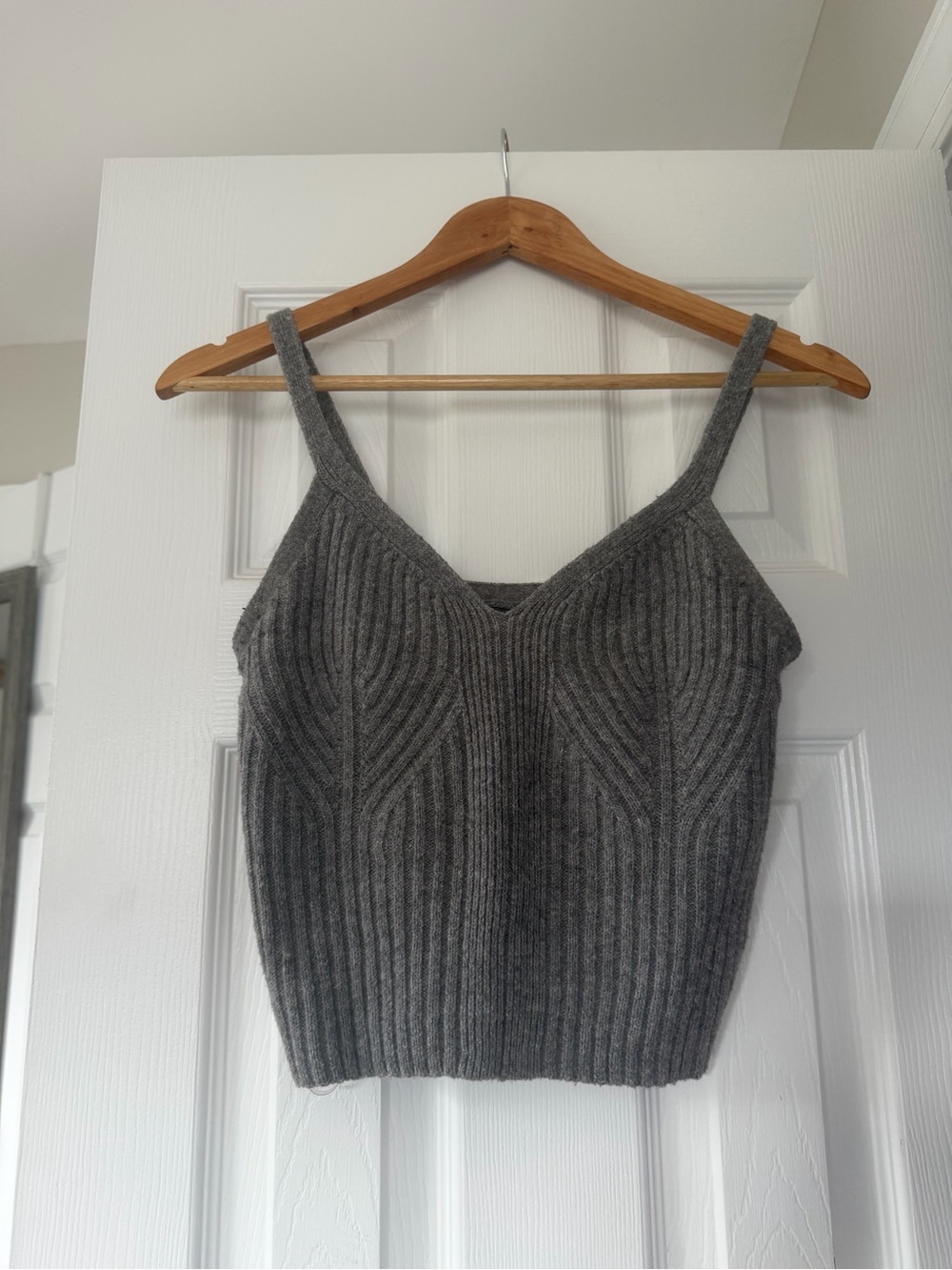 Gray Knit V-Neck Ribbed Cami Top